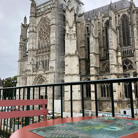 Lovely Appartement Vue Cathedrale Beauvais Ngoại thất bức ảnh